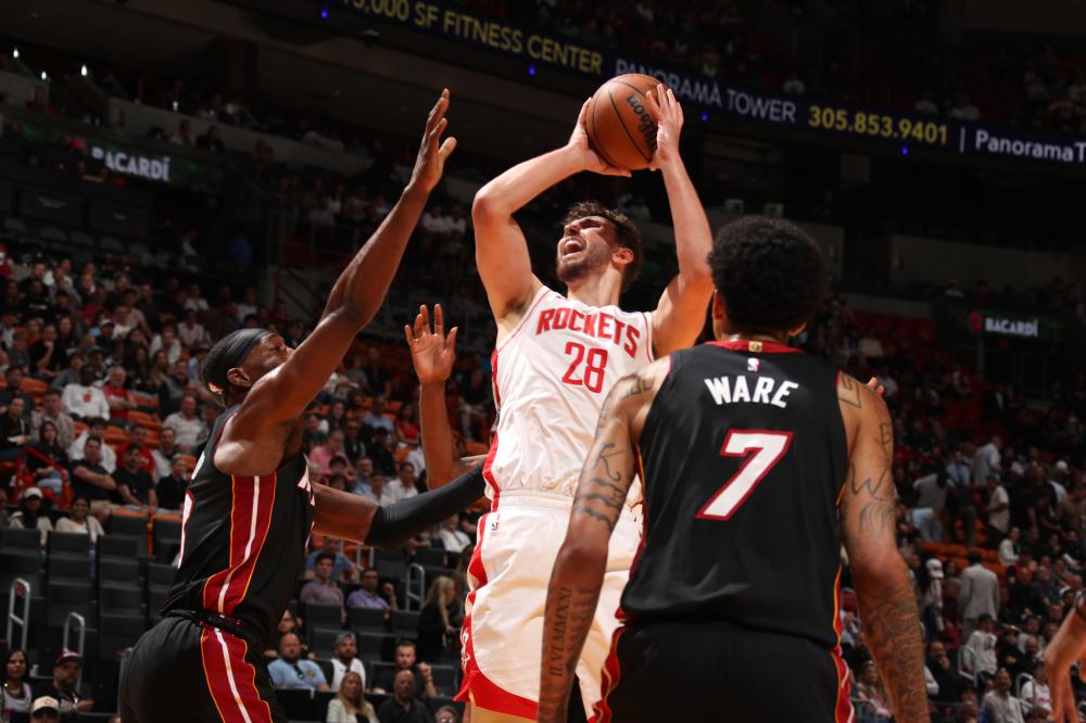 仍旧展现出 仍旧展现出