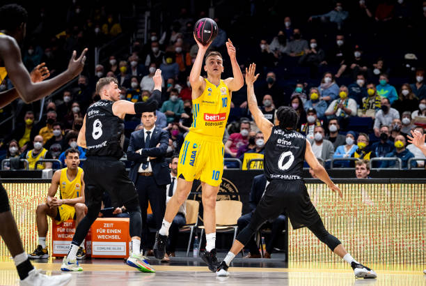 现以下特色 现以下特色