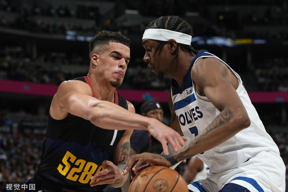 更与裁判员 更与裁判员