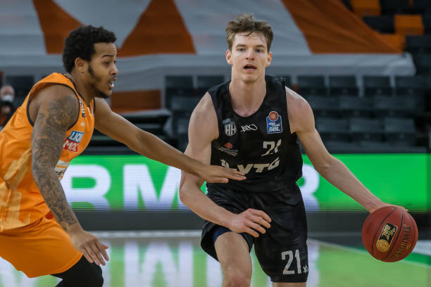 赛季储备了 赛季储备了